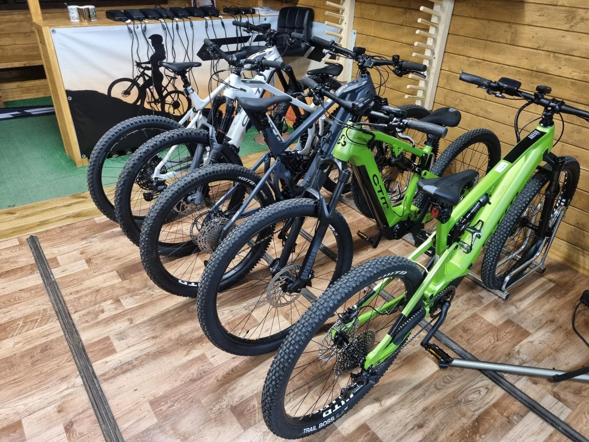 Apartament Elbrus Czyrna Szczyrk Wypozyczalnia Rowerow E-Bike Czyrna Szkola Narciarska & Wypozyczalnia Ski Serwis Bagian luar foto