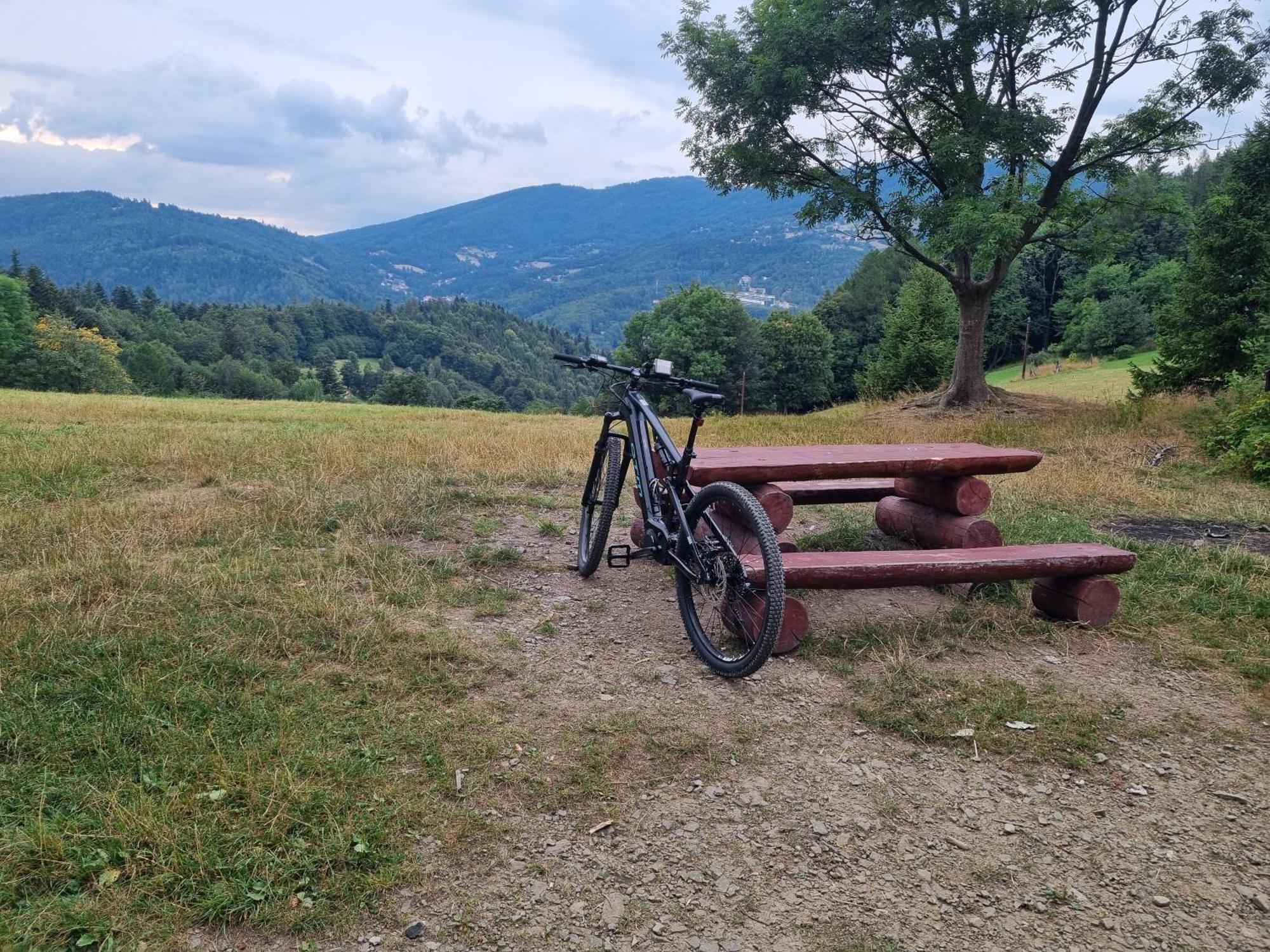 Apartament Elbrus Czyrna Szczyrk Wypozyczalnia Rowerow E-Bike Czyrna Szkola Narciarska & Wypozyczalnia Ski Serwis Bagian luar foto